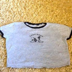 Gray cropped tee shirt